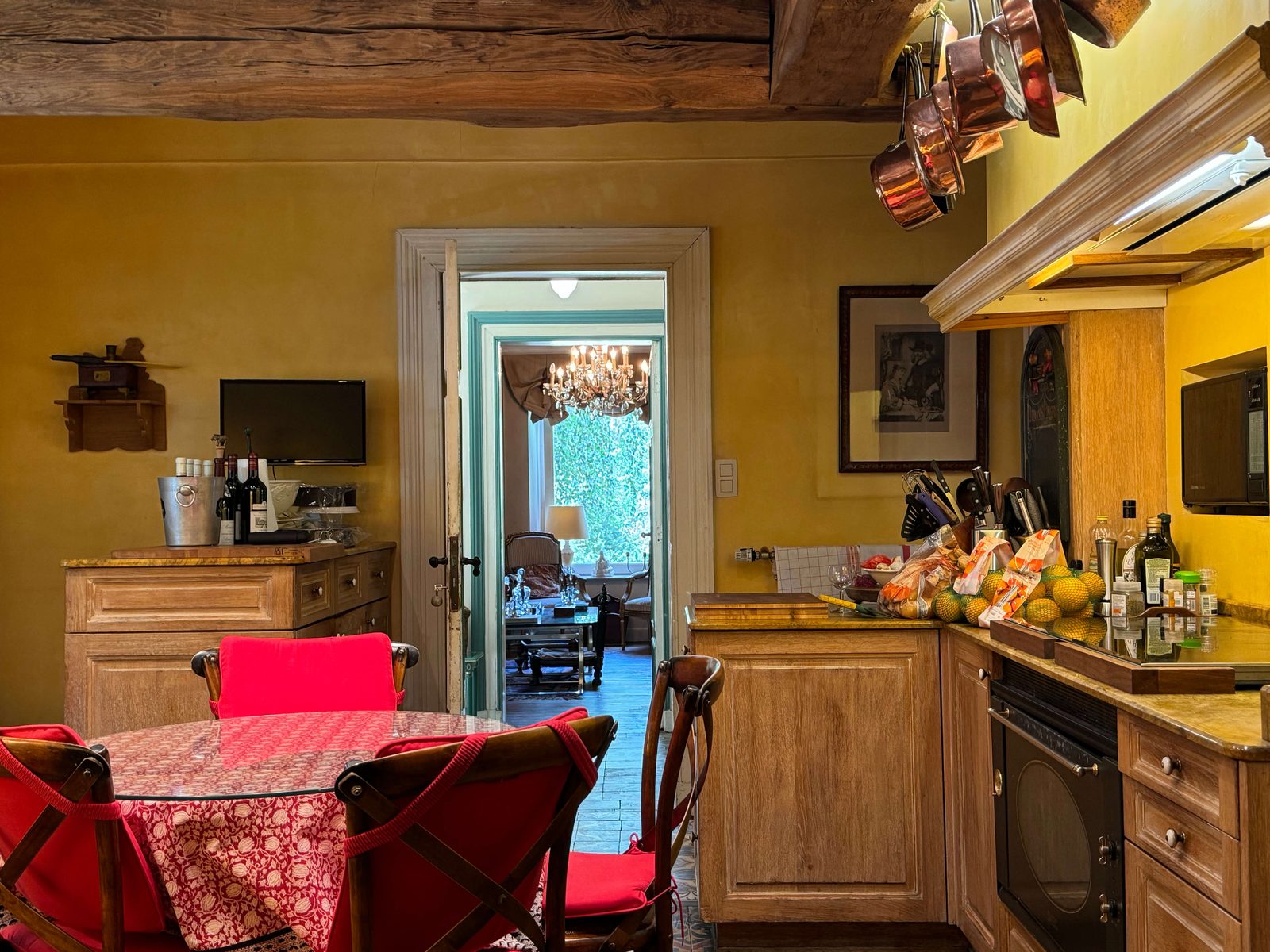 Cuisine aux casseroles de cuivre